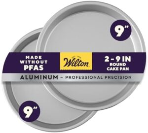 Wilton Performance 9-inch Round Cake Pans - Set of 2