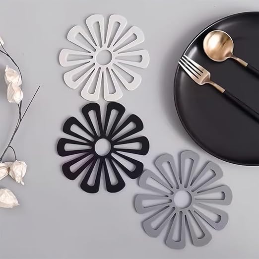 Trivet Mat for Hot Dishes, Heat Resistant Non-Slip Flower Hot Pads, Flexible Durable Mat for Table and Countertop, Modern Kitchen Trivet for Pans Teapot Pot Potholders Coaster, Grey